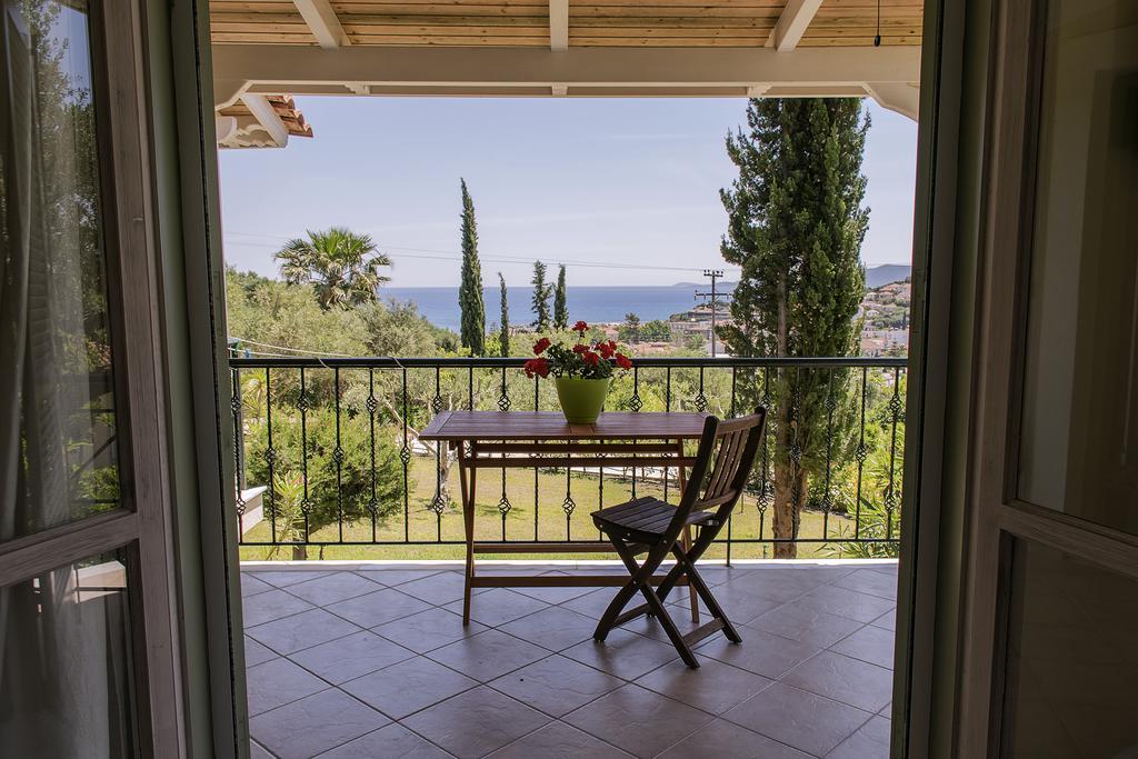 Muses Villas Finikounda Zimmer foto