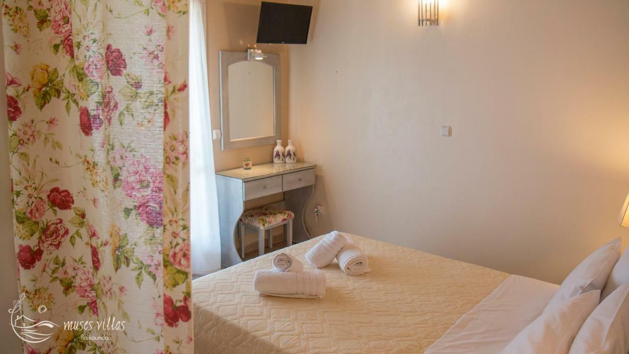 Muses Villas Finikounda Exterior foto