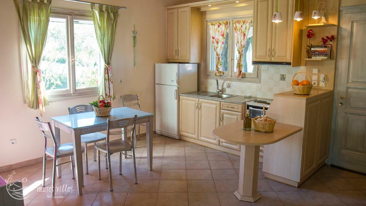Muses Villas Finikounda Exterior foto